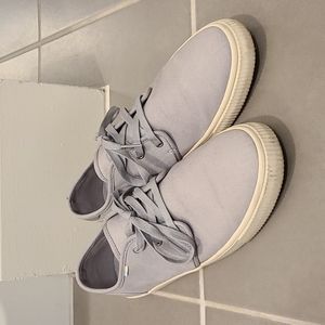 Toms Sneakers